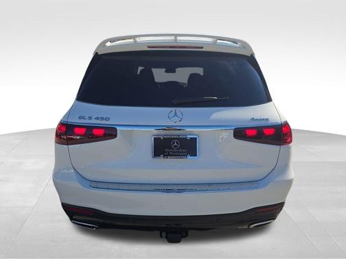 2026 Mercedes-Benz GLS 450 4MATIC