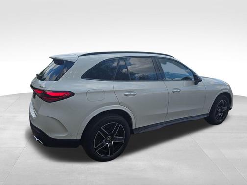 2026 Mercedes-Benz GLC 300 Base 4MATIC