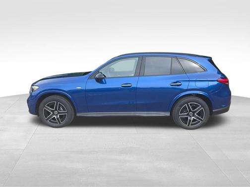 2025 Mercedes-Benz GLC 350e Base 4MATIC