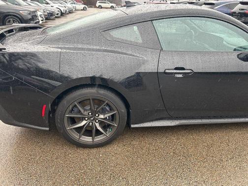 2025 Ford Mustang Dark Horse