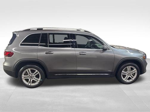 2022 Mercedes-Benz GLB 250 Base 4MATIC