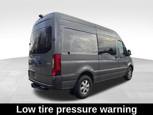 2024 Mercedes-Benz Sprinter 2500 144 WB