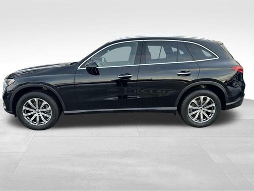 2025 Mercedes-Benz GLC 300 Base 4MATIC