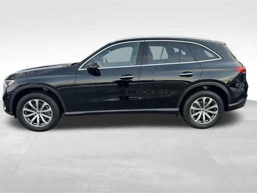 2025 Mercedes-Benz GLC 300 Base 4MATIC