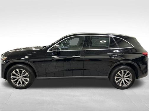 2025 Mercedes-Benz GLC 300 Base 4MATIC