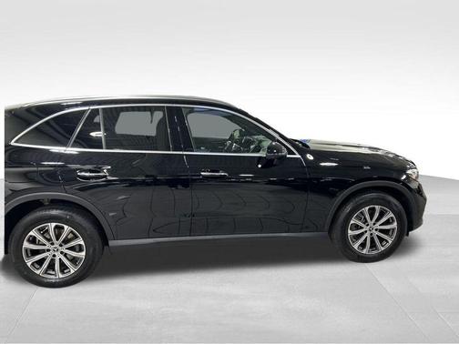 2025 Mercedes-Benz GLC 300 Base 4MATIC