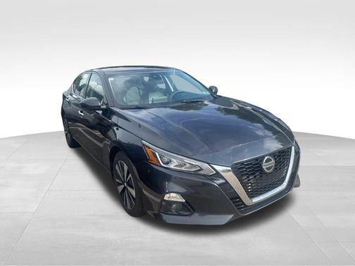 2021 Nissan Altima 2.5 SL