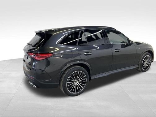 2025 Mercedes-Benz GLC 350e Base 4MATIC