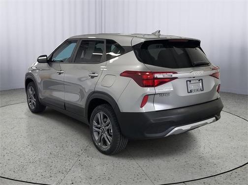 2023 Kia Seltos LX
