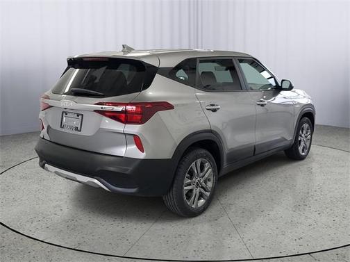 2023 Kia Seltos LX