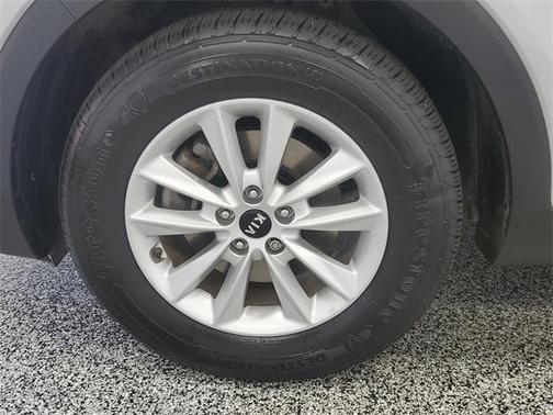 2020 Kia Sorento L