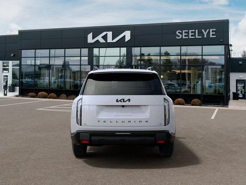 Glacial White Pearl 2027 Kia Telluride SX
