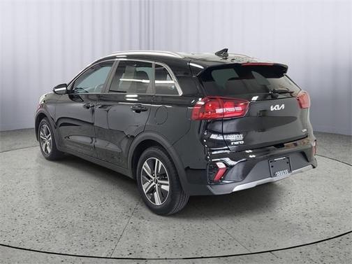 2022 Kia Niro LXS