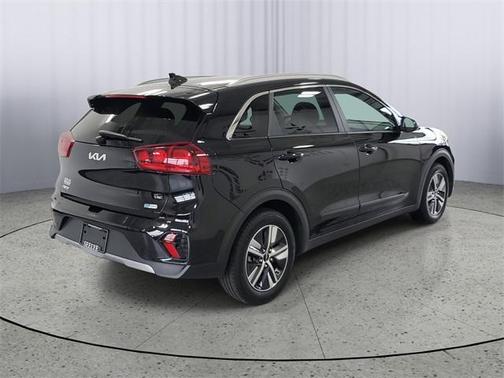 2022 Kia Niro LXS