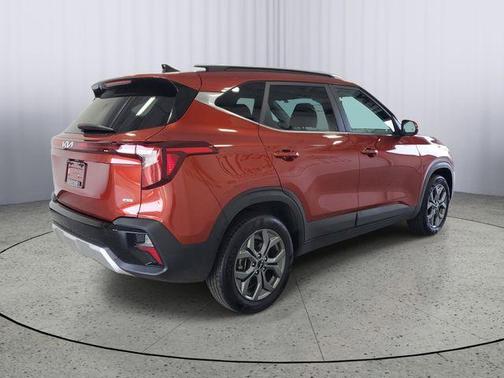 2024 Kia Seltos S