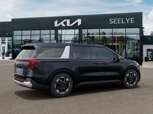 Metal 2026 Kia Carnival EX