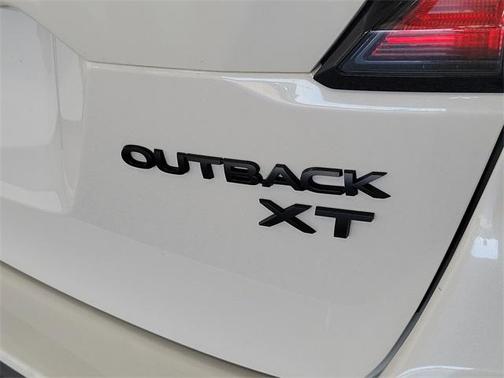 2021 Subaru Outback Onyx Edition XT