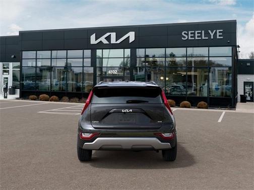 2024 Kia Niro SX Touring