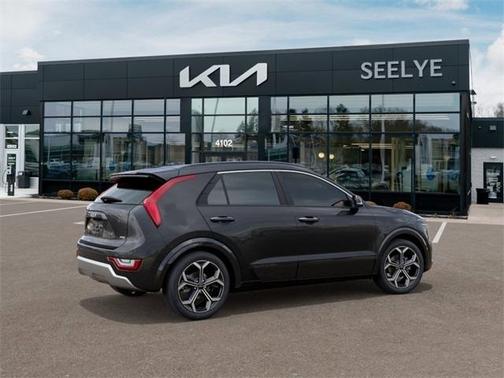 2024 Kia Niro SX Touring