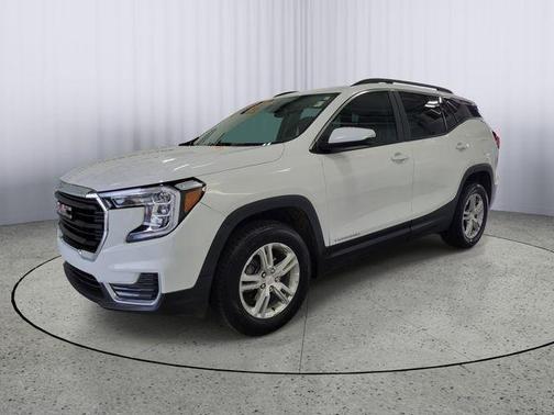 Summit White 2023 GMC Terrain SLE