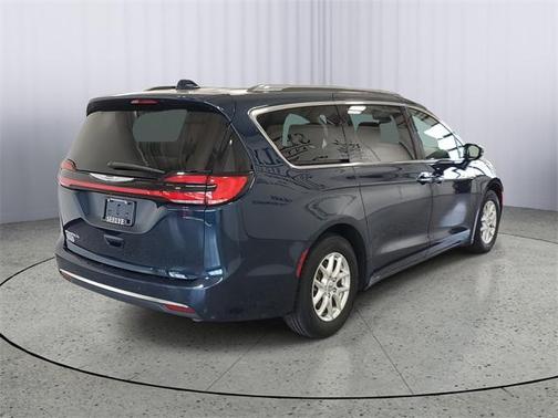 2021 Chrysler Pacifica Touring-L