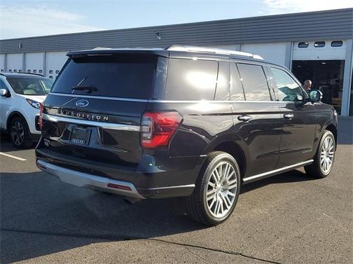 2024 Ford Expedition Platinum