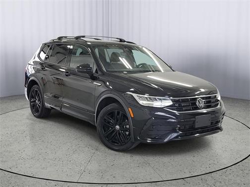 2022 Volkswagen Tiguan 2.0T SE R-Line Black