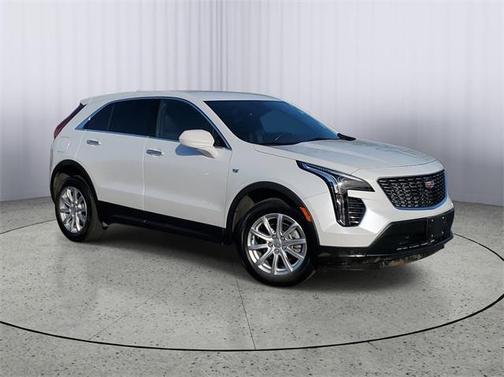 2023 Cadillac XT4 Luxury