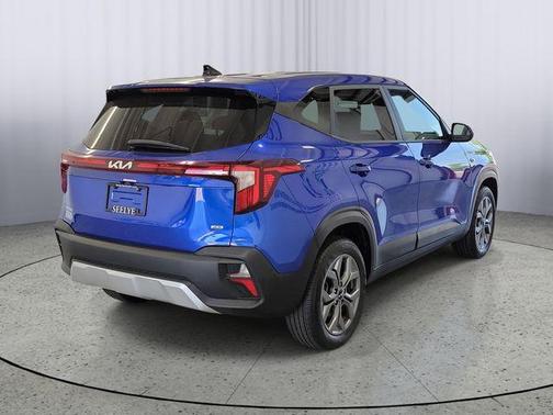 Neptune Blue 2024 Kia Seltos LX