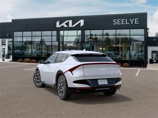 2025 Kia EV6 Light Long Range