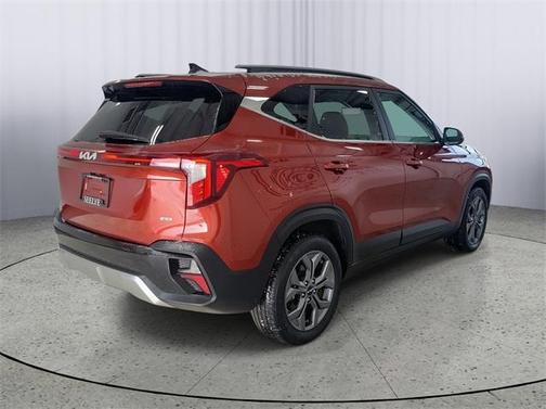 2024 Kia Seltos S