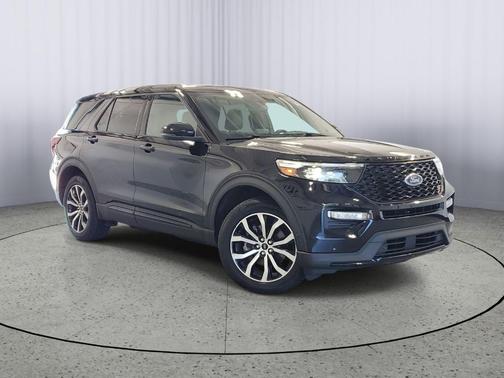 Black Metallic 2021 Ford Explorer ST