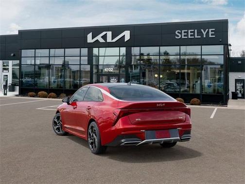 2025 Kia K5 GT-Line