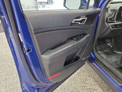 Sapphire Blue 2024 Kia Sportage EX