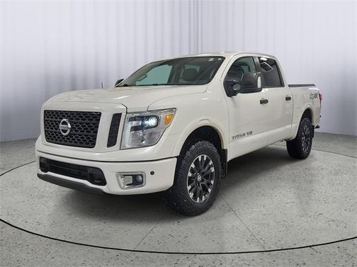 2019 Nissan Titan 