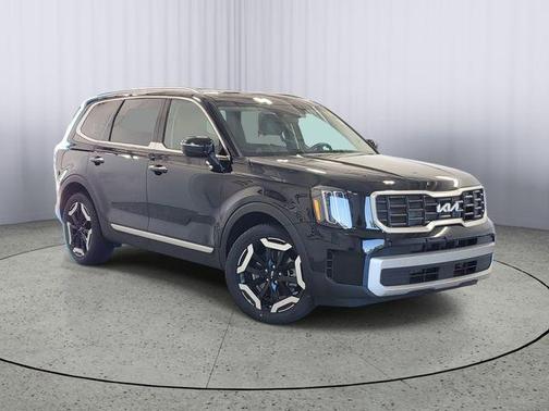 Ebony Black 2023 Kia Telluride S