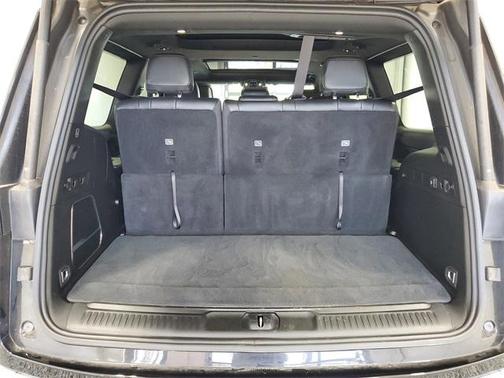 2024 Jeep Wagoneer Base