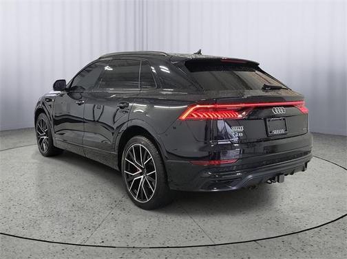 2021 Audi Q8 55 Prestige