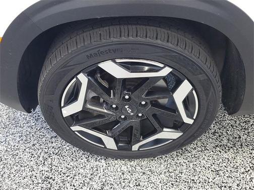 2024 Kia Seltos SX