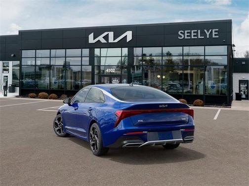2025 Kia K5 GT-Line