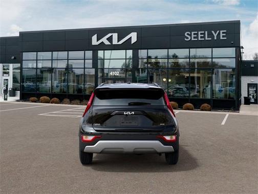 2025 Kia Niro LX