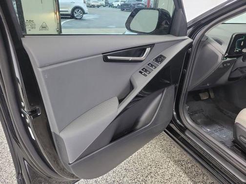 2023 Kia Niro EX