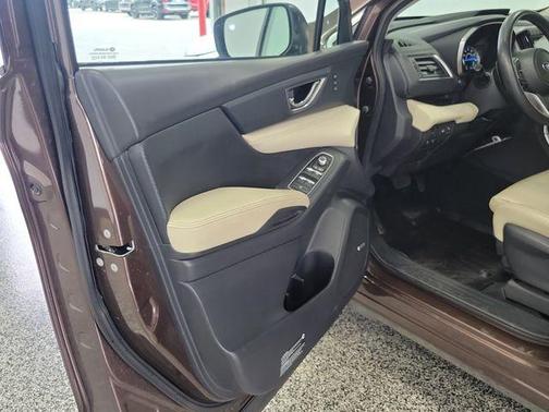 Cinnamon Brown Pearl 2019 Subaru Ascent Limited 7-Passenger