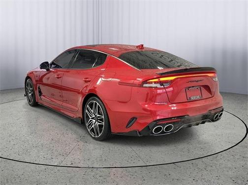 2022 Kia Stinger GT2