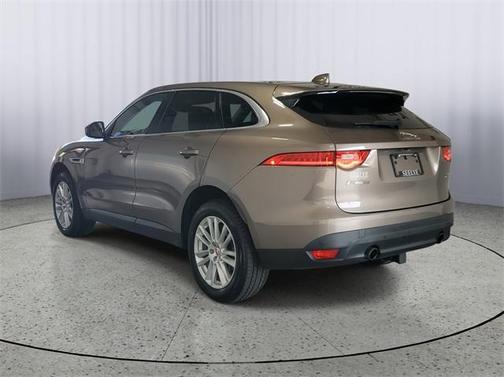 2017 Jaguar F-PACE 35t Prestige