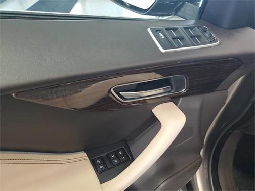 2017 Jaguar F-PACE 35t Prestige