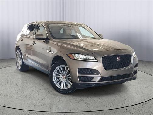 2017 Jaguar F-PACE 35t Prestige