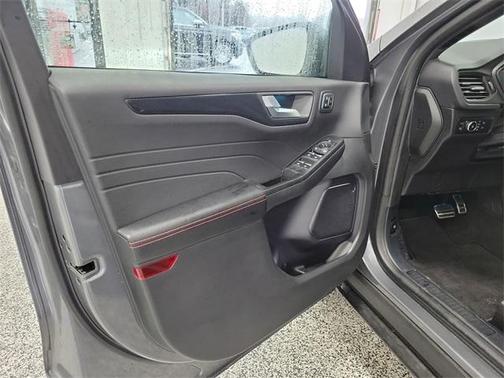 2024 Ford Escape ST-Line Elite