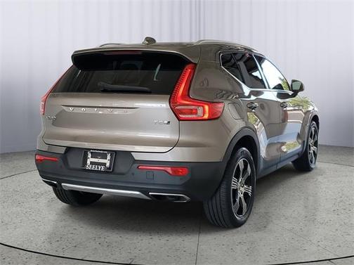 2020 Volvo XC40 T5 Inscription