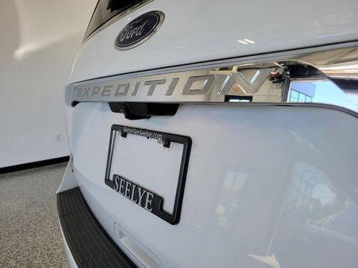 Oxford White 2020 Ford Expedition Max XLT